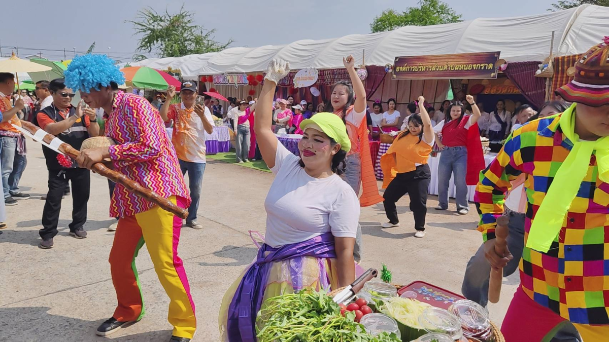 ภาพการประกวดขั่วหมี่ ตำส้มลีลา/น้ำพริก ปลาเผา สะเดาหวาน ในวันที่ 26 กุมภาพันธ์ 2569 ณ เวทีกลางหน้าเทศบาลตำบลด่านขุนทด