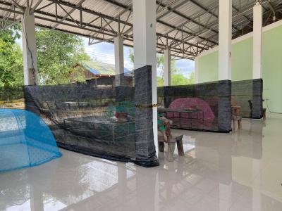 จัดเตรียมสถานที่กักกัน (Local Quarantine) อาคารอเนกประสงค์วัดหนองหัวช้างชัยรังษี