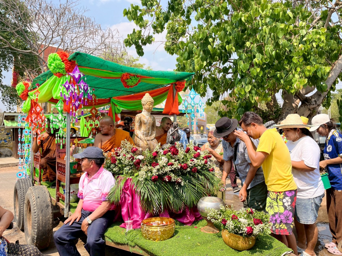 โครงการจัดงานประเพณีสงกรานต์และสรงน้ำพระพุทธรูปโบราณ ประจำปีงบประมาณ พ.ศ.2569